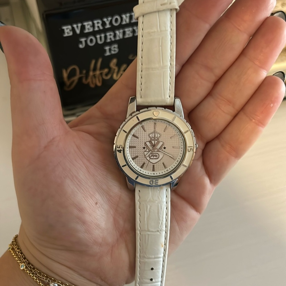 White Ecko Watch